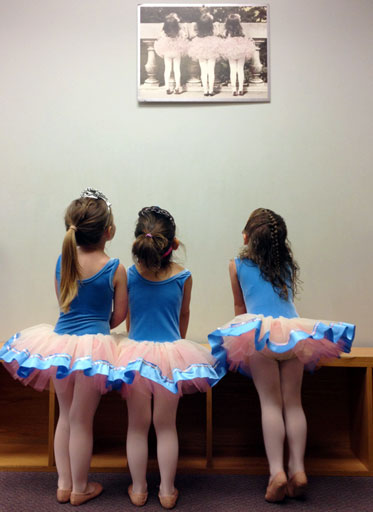 Marianns School of Dance - Dance and acrobatics classes in Bergen County, NJ